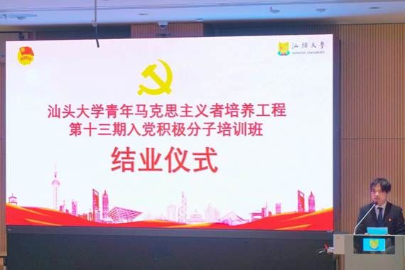 文本, 白板 AI 生成的内容可能不正确。